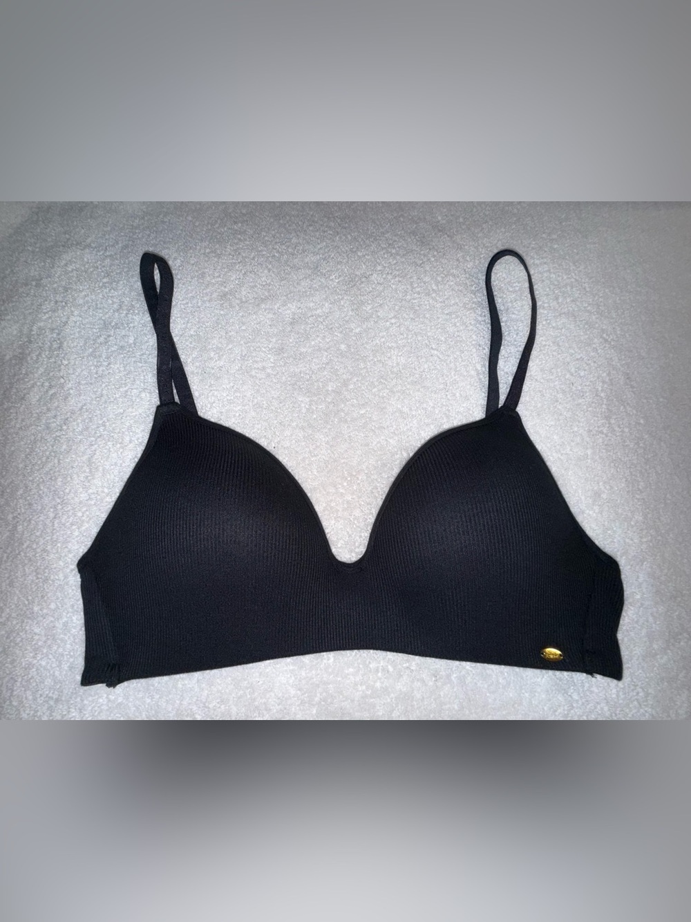 Betsey Johnson Black Bra Seamless‎ Padded Bralette Wireless Size 38B